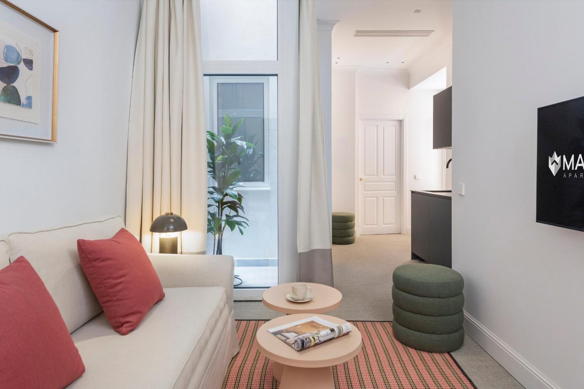 Casa Bedoya Suites & Colors By Magno Apartments Севилья Экстерьер фото